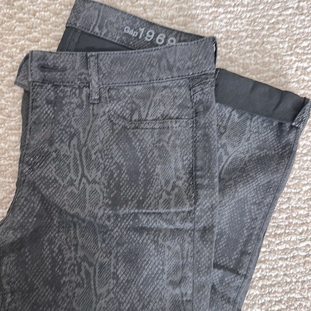 Gap snakeskin jeggings